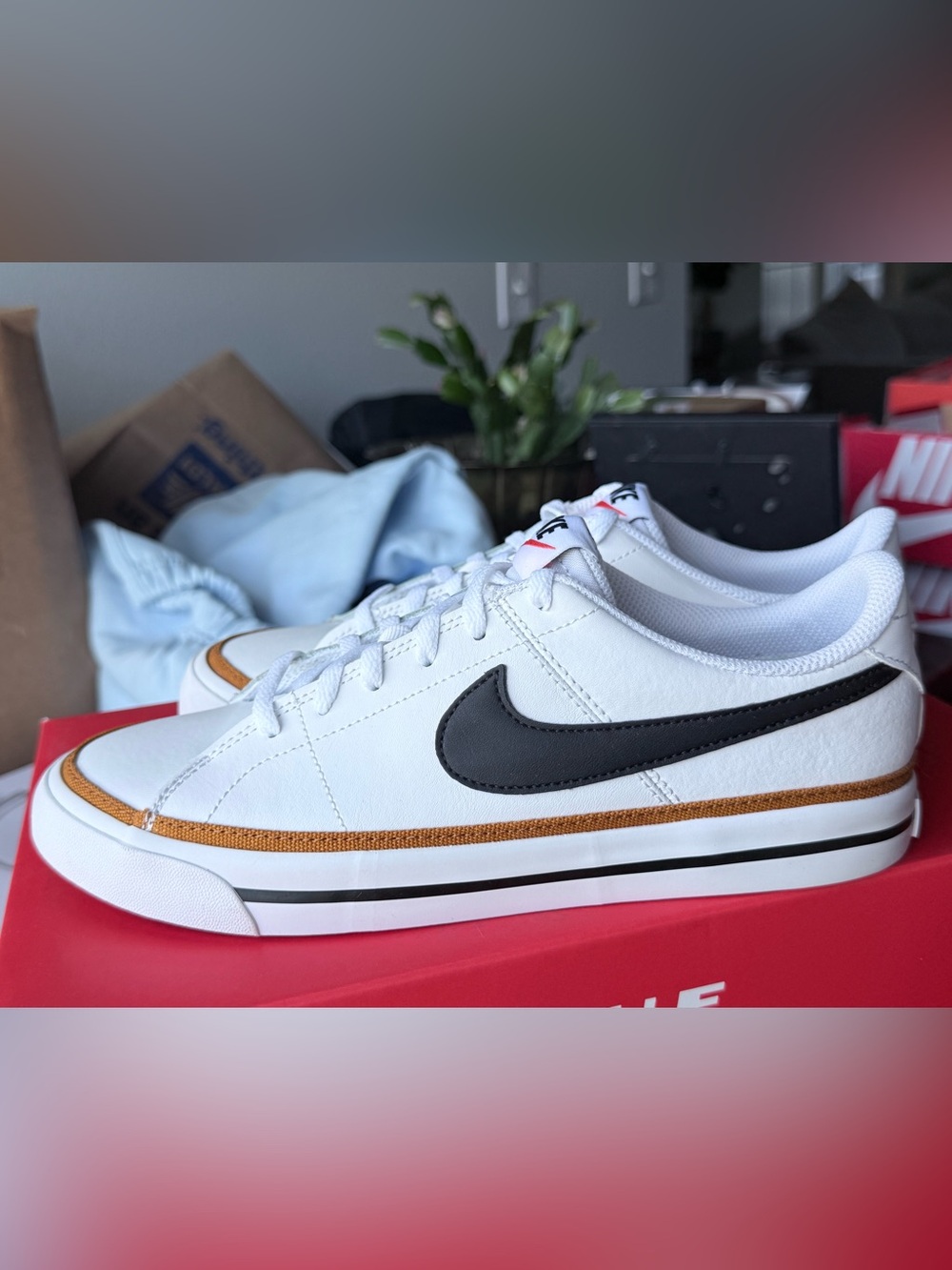 Nike Court Legacy